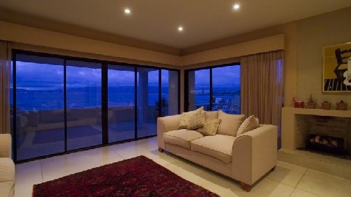 Marebella interior image 6